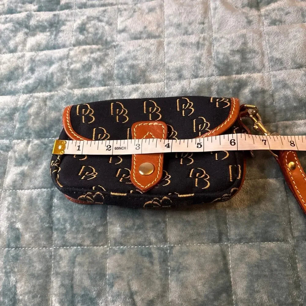 Dooney & Bourke Wristlet Black Multi Coated Canvas Gold Hardware Small Y2K NWOT